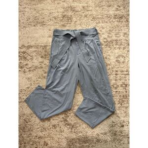 Athleta Women's Skyline II Belted Paper Bag Waist High Rise Pants Gray Size 4